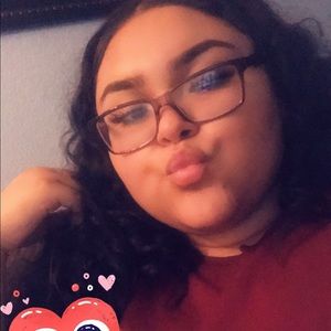 Meet your Posher, Arely